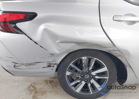 2021 Nissan Versa Sv Xtronic Cvt z USA, uszkodzony, nr VIN 3N1CN8EV4ML840182